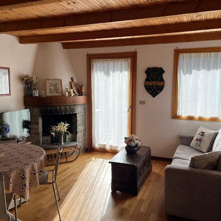 Chalet Blanc "Le Flocon" Courmayeur Exteriör bild