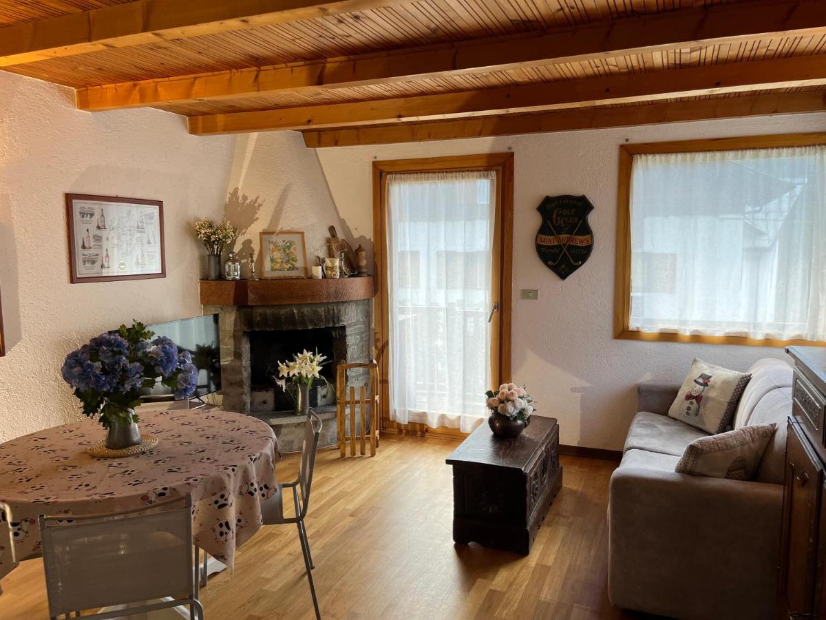 Chalet Blanc "Le Flocon" Courmayeur Exteriör bild